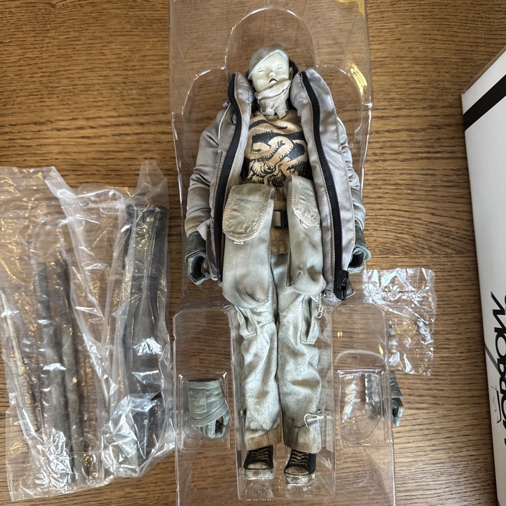 ASHLEY WOOD 3A Toys 1/6th Oyabun Oyaloper Tomorrow Kings Classics Popbot
