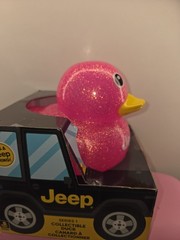 IT’S A JEEP THING Branded Logo 5″ Glitter pink Rubber COLLECTIBLE Duck Ducked