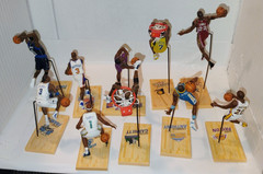 McFarland Sport Picks NBA Lot of 17 Figures 3.75″