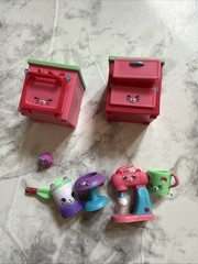 Shopkins Happy Places Muffin Kitty Kitchen Decorator’s Pack Play Set Parts