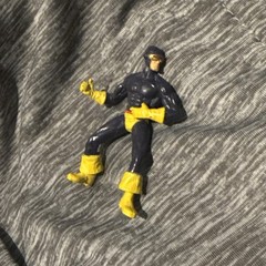 Marvel Heroes 2005 Miniature Poseable 2.5″ Scott Summers CYCLOPS Action Figure