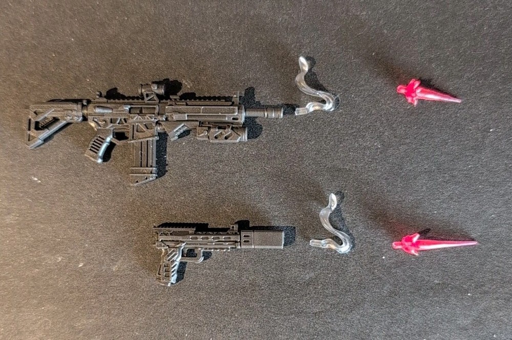 Marvel Legends Series Assault Rifle, Silenced Pistol & 4 Barrel Effects 6″ A.F’S