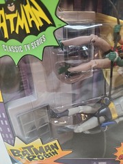 Batman 1966 TV Moments Wall Climbing Batman & Robin DC Universe Classics
