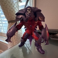 1997 toybiz Onslaught action figure complete.