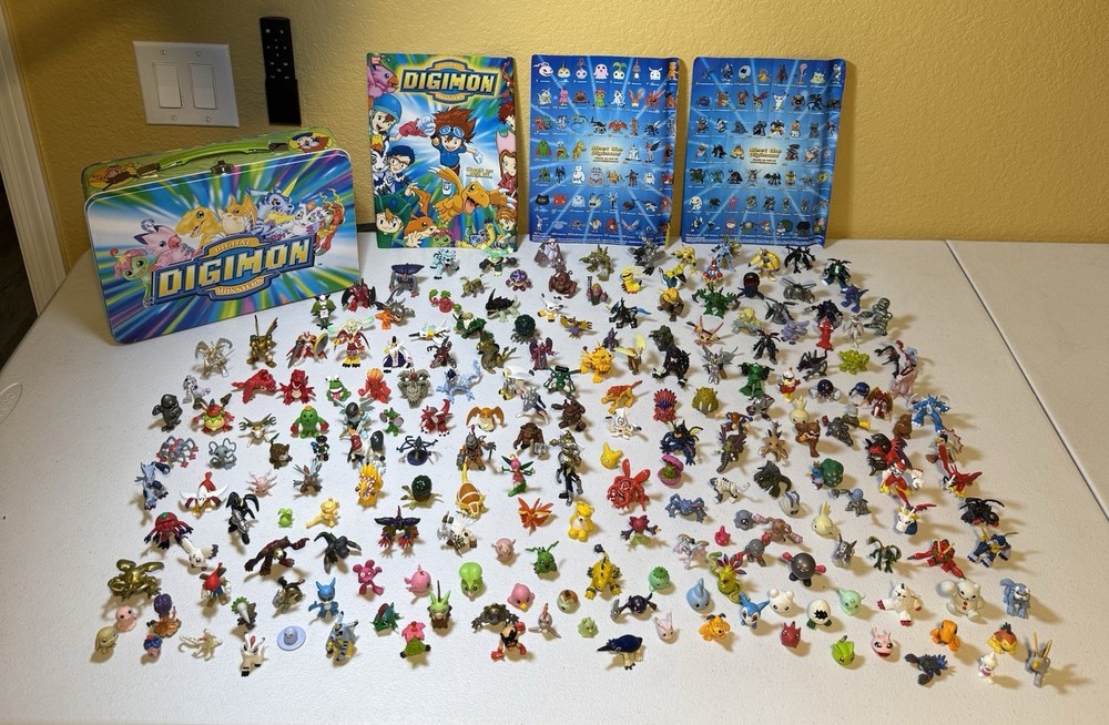 HUGE Vintage 200 Digimon Figure Lot ~ Official Bandai Toy Collection