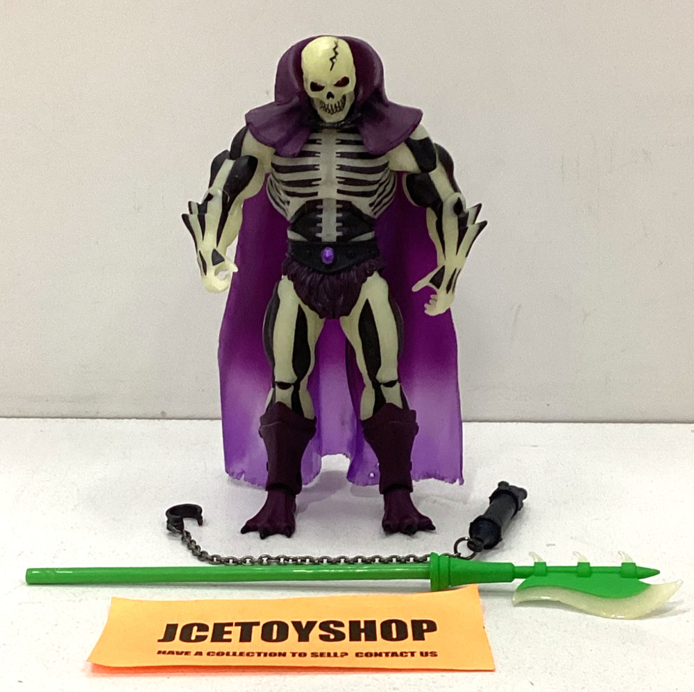 MATTEL MOTU CLASSICS SCARE GLOW COMPLETE