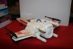 Vintage 1978 KENNER Star Wars X-WING Fighter working wings and light