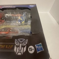 NEW 2022 Takara Tomy 35th Street Fighter II x Transformers Optimus vs Megatron