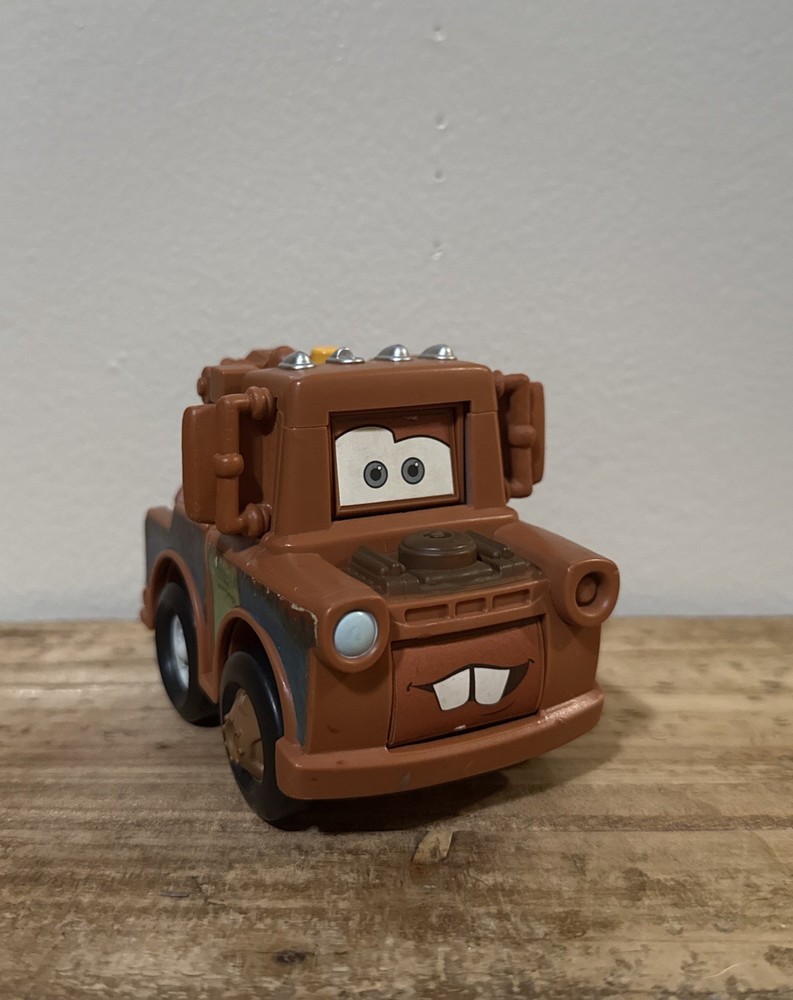 Disney Pixar Cars 2 Make-A-Face Mater Makes 16 Faces 2010 Mattel