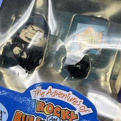 1998 Exclusive Premiere Rocky & Bullwinkle Boris Natasha Action Figures Box DMG