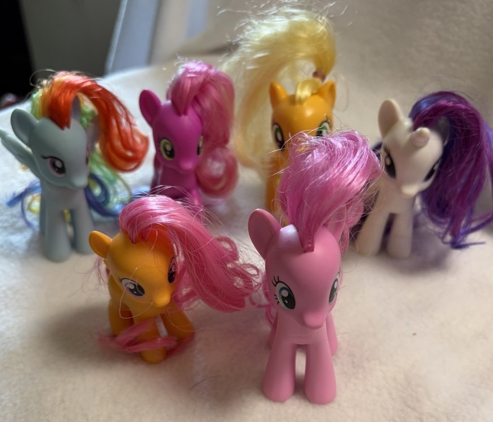 My Little Pony MLP Scootaloo (rare) Cheerilee Apple Jack Rarity 2010 Lot Of 6 G4