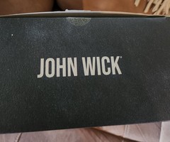 The Hot Toys MMS 504 John Wick (Chapter 2) is a highly detailed 1/6 scale…