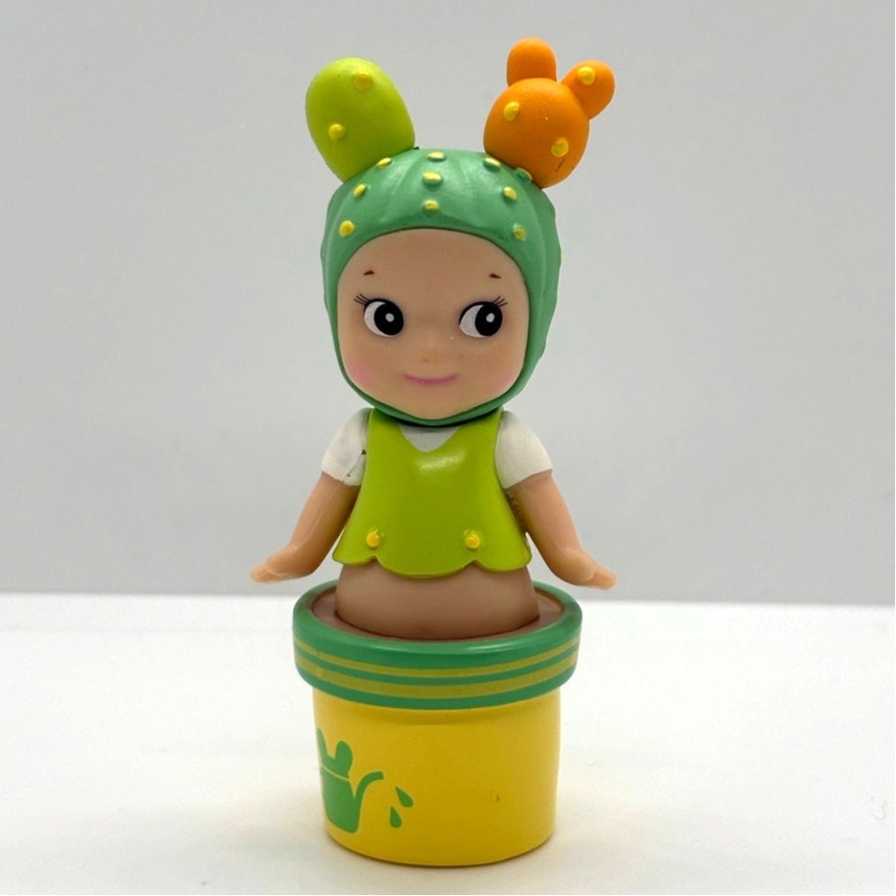 New Kewpie/Angel Collectible Mini Figure, Cactus in Gardening Pot, Open Blind Bx
