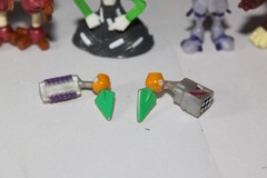 Vintage Rare Takara Medabots lot of parts