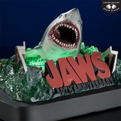 McFarlane Toys Jaws 50th Anniversary 1:48th Scale Resin Statue and Light Up Base