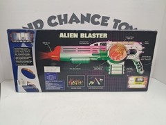 Men In Black – ALIEN BLASTER SERIES 4 D-ATOMIZER – New – Galoob – 1997