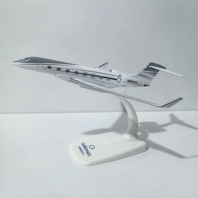 1:200 Gulfstream G650ER Metal Aircraft Plane Model Gift