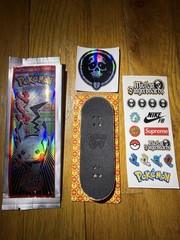 Mictlan x Pokemon x Santa Cruz Squirtle Fingerboard 34mm Flatface Grip