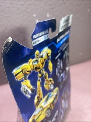 Transformers Prime First Edition Deluxe Class Autobot Bumblebee New