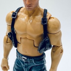 SU-G2-M-BK: 1/12 Black Shoulder Gun Holster for 6″ Muscular Body