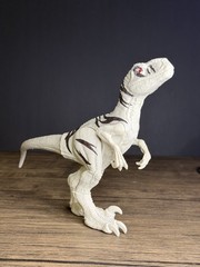 Mattel Jurassic World Hammond Collection Atrociraptor Ghost Raptor Action Figure