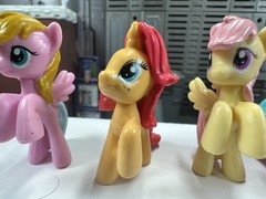 My Little Pony MLP G4 Mini Pony Shimmer Fluttershy Yellow Lot Of 8 Mini Figures