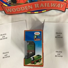 Battery-Powered Percy LC99719 Thomas & Friends Wooden Railway Learning Curve New