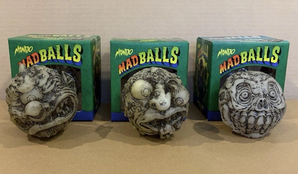 Madballs Mondo Set Glow In The Dark Skull Face Slobulus Horn Head Toy Figure OOP