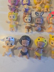 TWOZIES LOT of 42 Babies Moose Dolls Minis Miniature Figures Animals Season 1&2