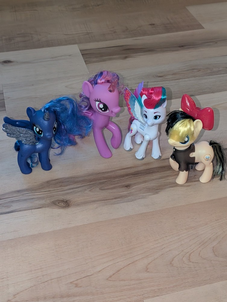 My Little Pony Hasbro Toy Figures Lot Of 4 Lights Singing Movement 2016 & 2022