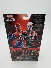2016 Marvel Legends Spider-Man UK United Kingdom England Multiverse Sandman BAF