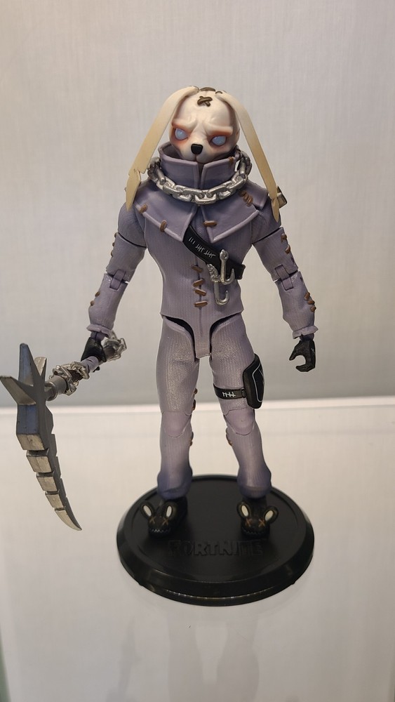 McFarlane Toys Fortnite Nitehare 7in Scale No Box Incomplete