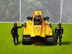 G.I. Joe DESTROs GOLD Tripple T With LEDs And Moving Threads 3.75″ Scale.