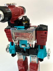 “Transformers” Perceptor – Autobot Scientist Microscope, G1 (not reissue)