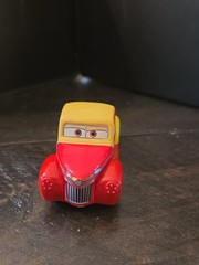 Disney Pixar Cars 3 Eli Turnpike #26 Faster’s Garage Doc’s Racing Days Mattel