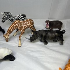 Safari Zoo Wildlife Animal Toy Figures Mixed Lot Of 12 Animals