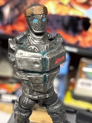 Rare REAL STEEL Atom figure 5″ Series 2 JunkYard Atom Missing Arms Parts/Repair