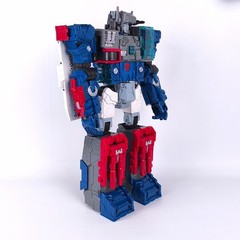 Transformers Fortress Maximus Titans Return Titan Class Complete – READ