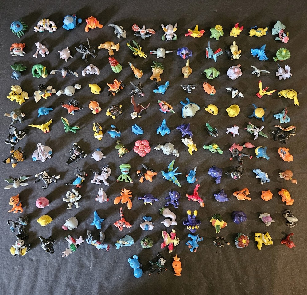 Pokemon Mini Figures – Lot of 140+ 2006/07 Gashapon Capsule Toys