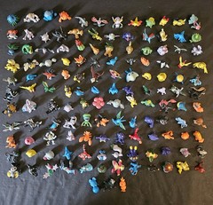 Pokemon Mini Figures – Lot of 140+ 2006/07 Gashapon Capsule Toys