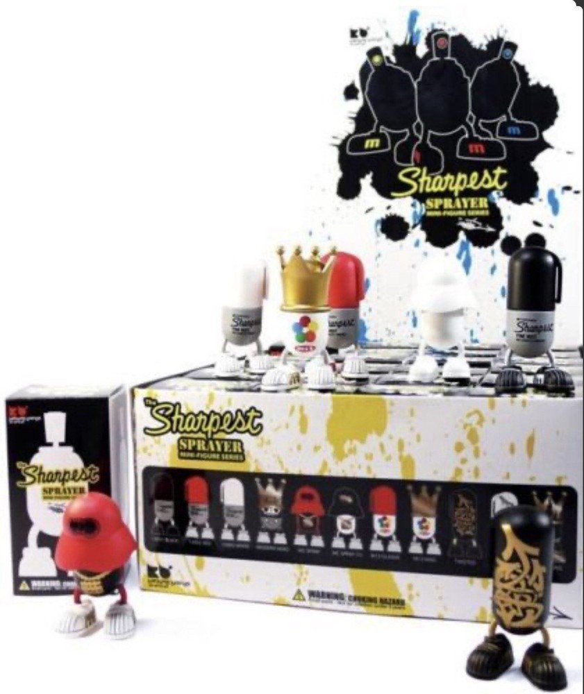 Kaching Brands Mad Sharpest Sprayers 14 Figures Grafitti Kidrobot RARE