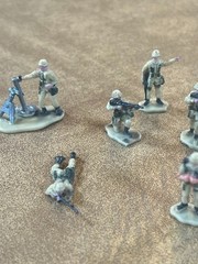 Galoob Micro Machines Military Figures Army Men Soldiers Tan Lot of 8 Unique