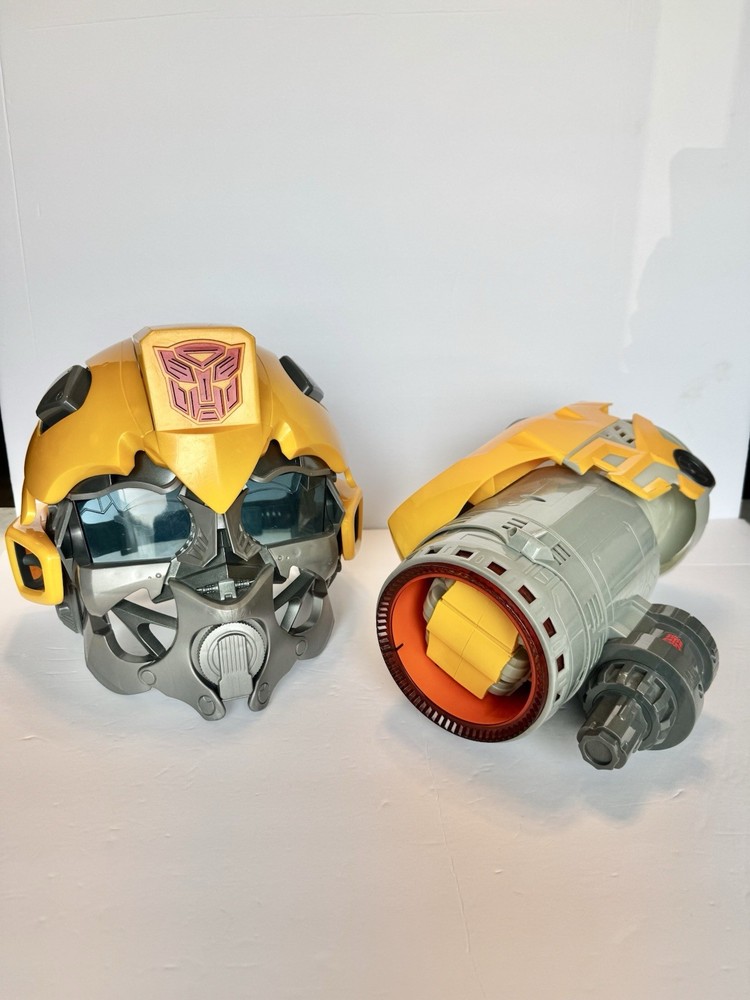 Hasbro 2008 Transformers Bumblebee Plasma Arm Cannon Blaster/Helmet(NOT COMPLETE