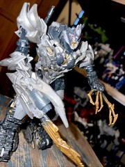 Transformers Studio Series 31 Battle Damaged Megatron Voyager 2017 Hasbro