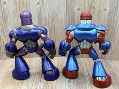 Marvel Super Hero Squad Sentinels Set Of 2 Figures Hasbro Blue Purple