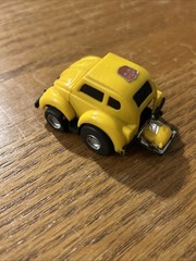 Vintage 1984 Bumblebee G1 Transformer Hasbro Action Figure VW bug