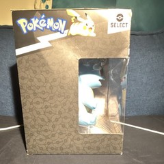 Jazwares Pokémon Select Series 1 Deluxe Vinyl Squirtle Action Figure