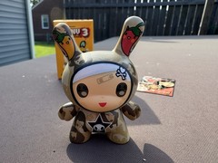 Kidrobot 2006 Dunny Series 3 Tokidoki By Simone Legno Vinyl Figure New With Box