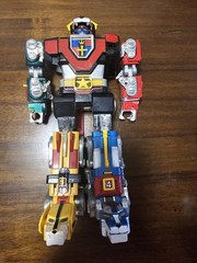 Vintage 1981 GB-36 Bandai Popy Voltron Lion Force Die-Cast Figure Incomplete