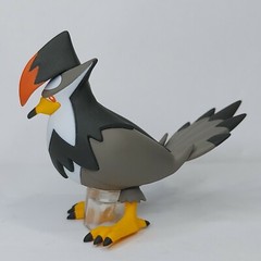 New Pokemon Scale World 2.5″ 1:20 Scale Staraptor Mukuhawk Mini Figure Sinnoh